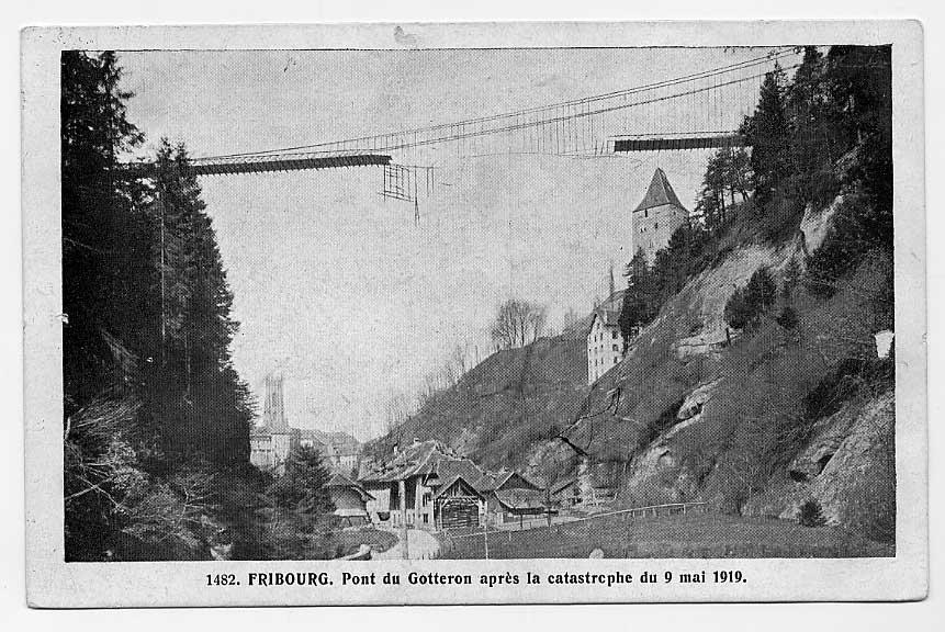 Le pont du Gottéron après la catastrophe (chute d'un camion de transport de bois).