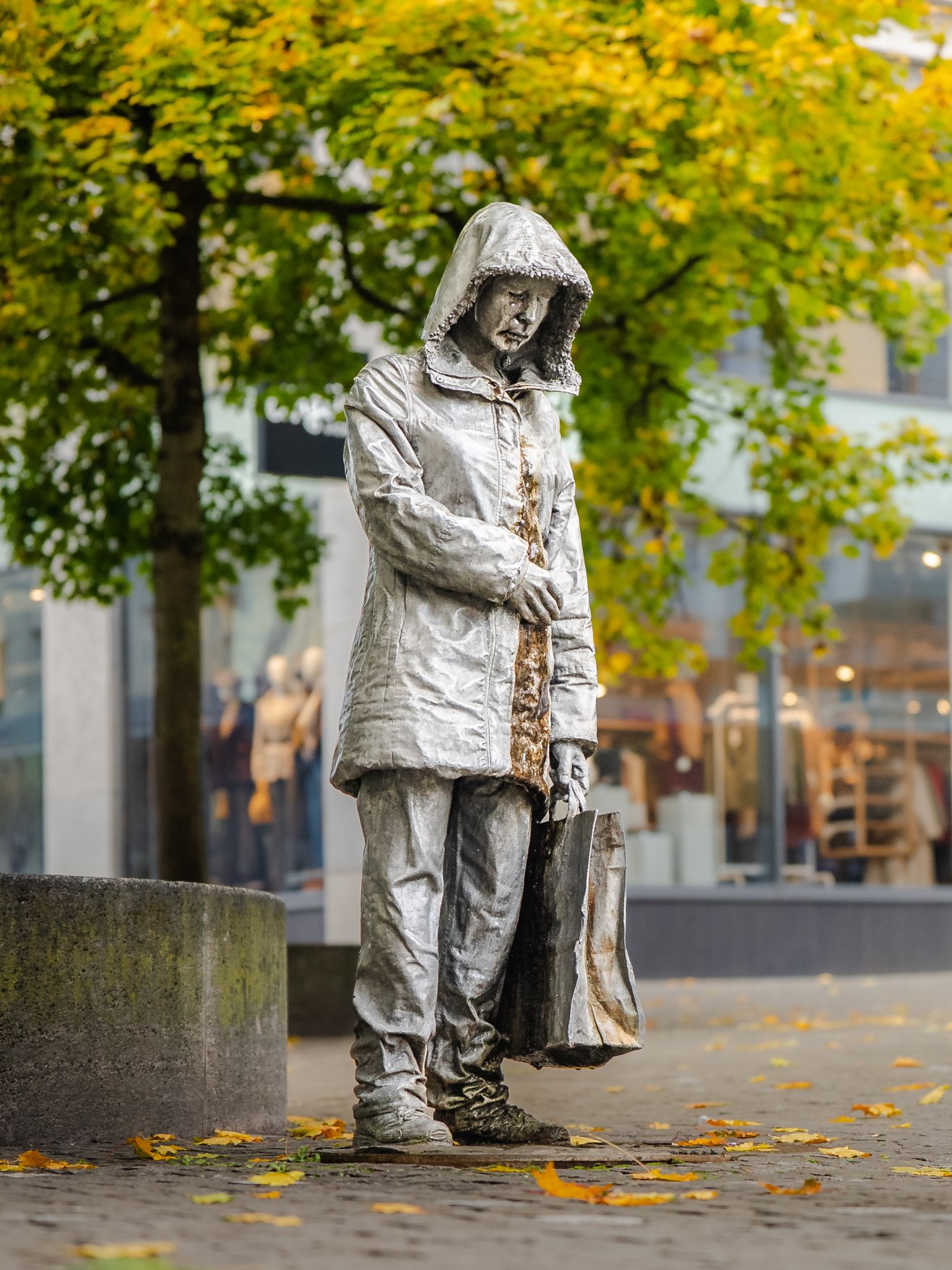 sculpture pleureuse