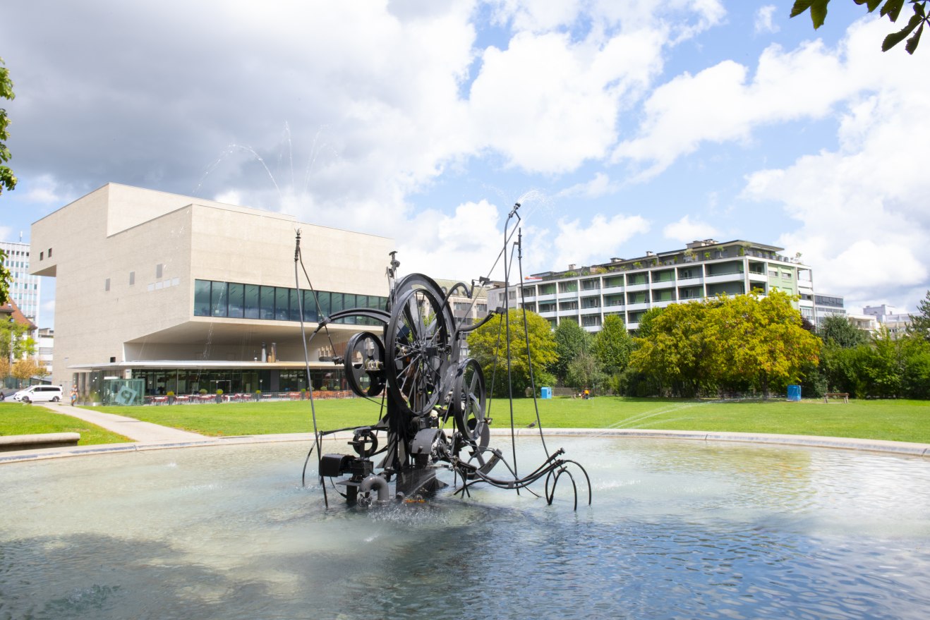 sculpture fontaine jo siffert été